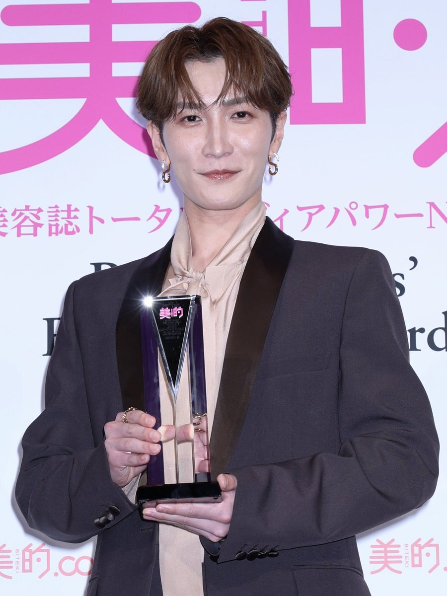 渡辺翔太、初の殿堂入り！Snow Manメンバーも祝福