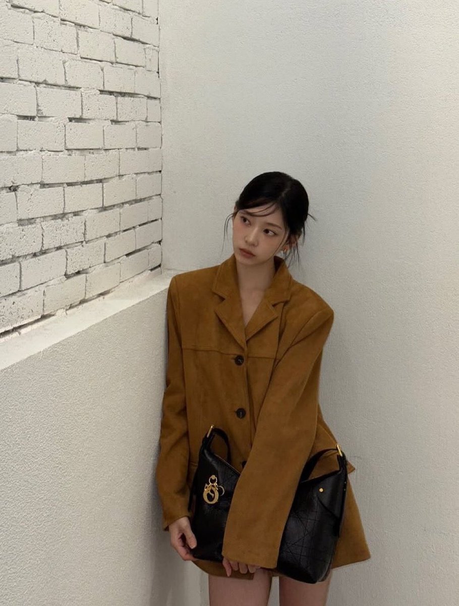 ディオール製品にファン興奮！SNSで話題沸騰