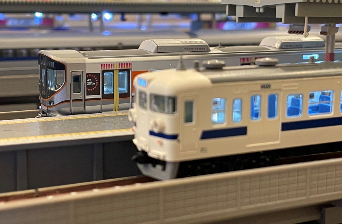 新品未開封！　大阪環状線　323系　鉄道　JR 撮鉄　新幹線　特急 大阪環状線用新型車両 323系 LS01編成 出場試運転 - YouTube