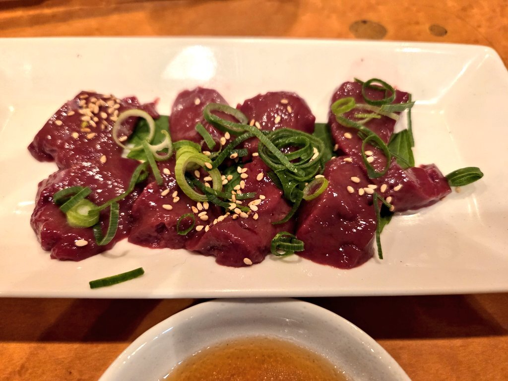 例えば炎の生レバーネタが話題に！「生レバー憐みの令」にファン大爆笑