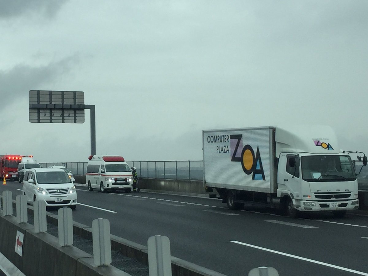 圏央道 車の事故 厚木pa付近 事故 災害 Yahoo リアルタイム検索