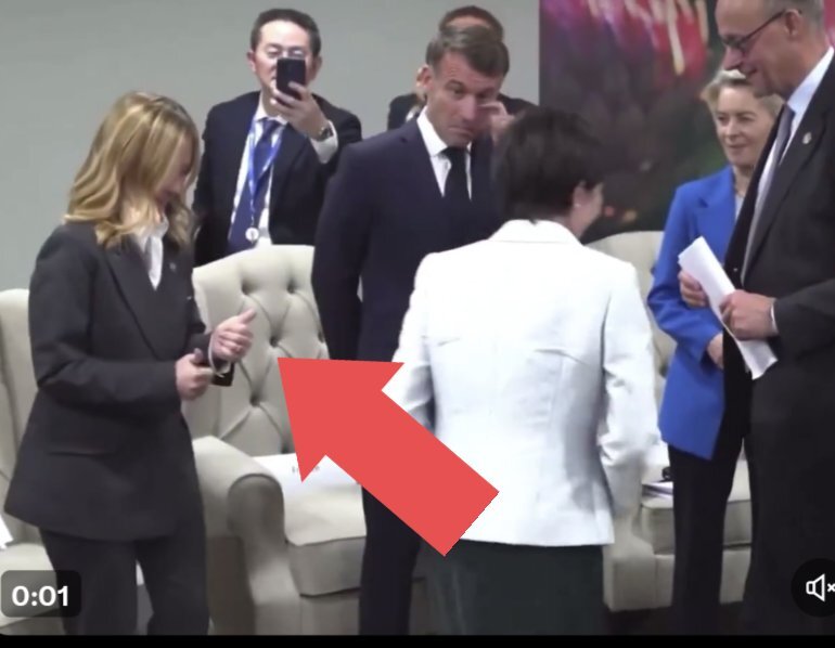 高市早苗首相とメローニ首相、G20サミットで笑顔の初対面