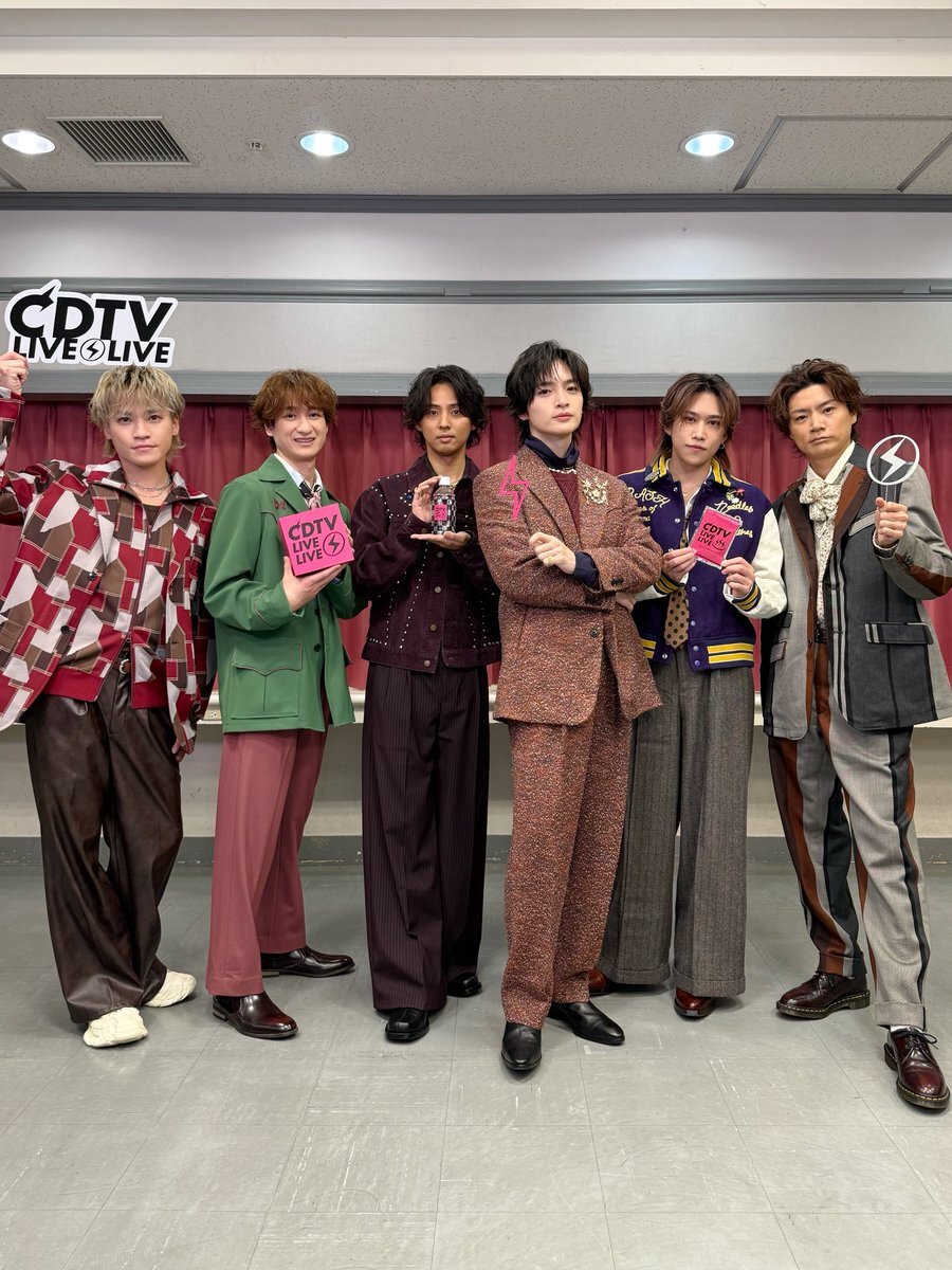 Kis-My-Ft2「&Joy」フルサイズ披露にファン歓喜！キラキラパフォーマンスに「ハッピーオーラ満載」