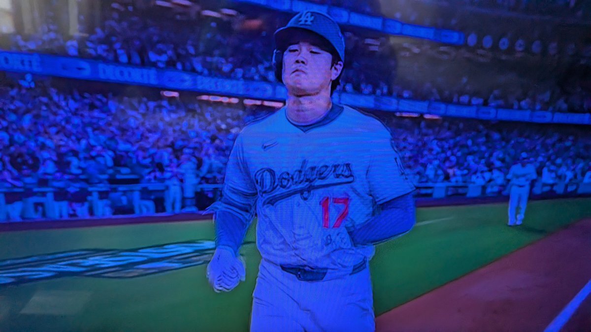 大谷翔平、圧巻のピッチングと打撃でファンを魅了！