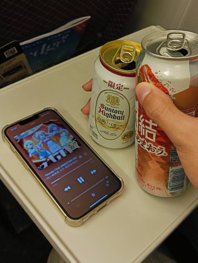 セクシーギャルズ、MOIW2025で華麗なパフォーマンスにファン興奮！