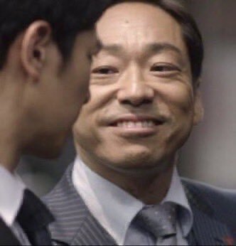 48歳父親の谷さん、美しさと若さにファン驚き