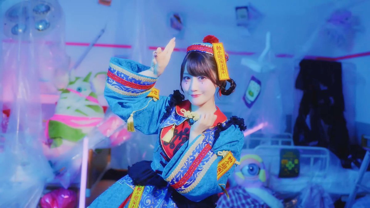 小倉唯の新曲MV、斬新な世界観にファン驚き