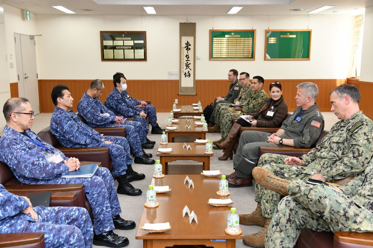 米軍、第7艦隊に空母リンカーン打撃群編入　中国への抑止力か