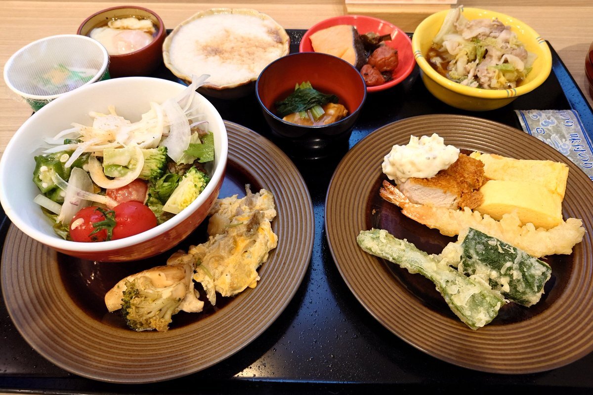 スーパーホテルの朝食ビュッフェ、あなたはどっち派？