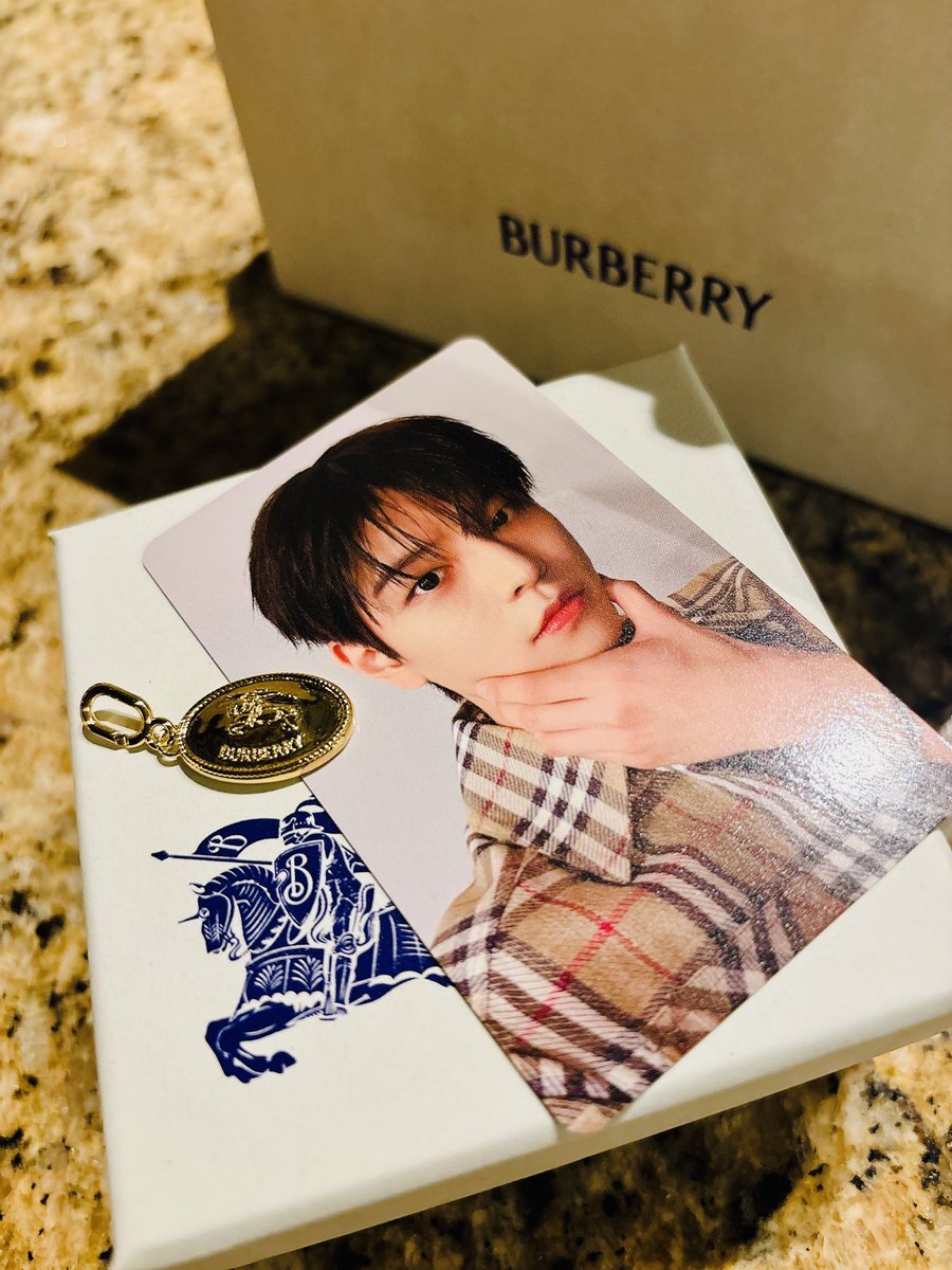 バーバリー チャーム」のYahoo!リアルタイム検索 - X（旧Twitter