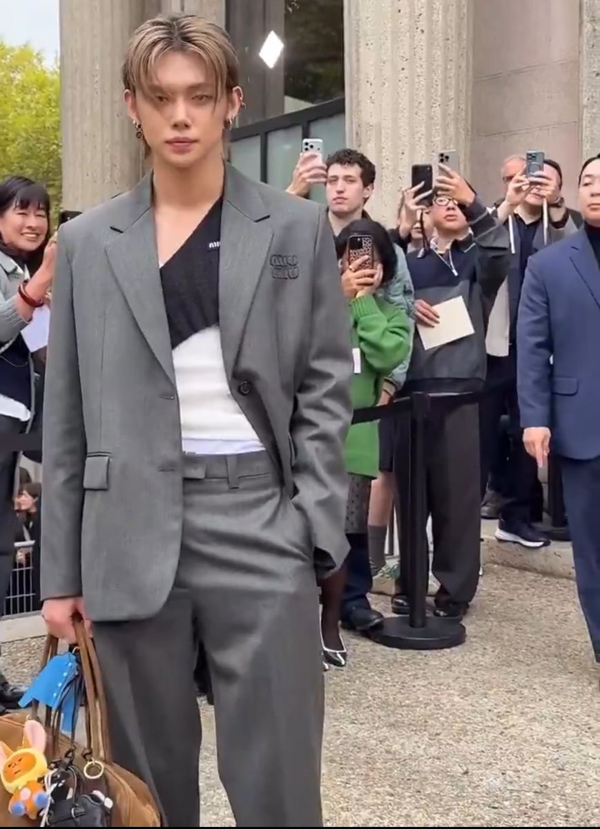 ヨンジュン、ミュウミュウショーで魅了した！