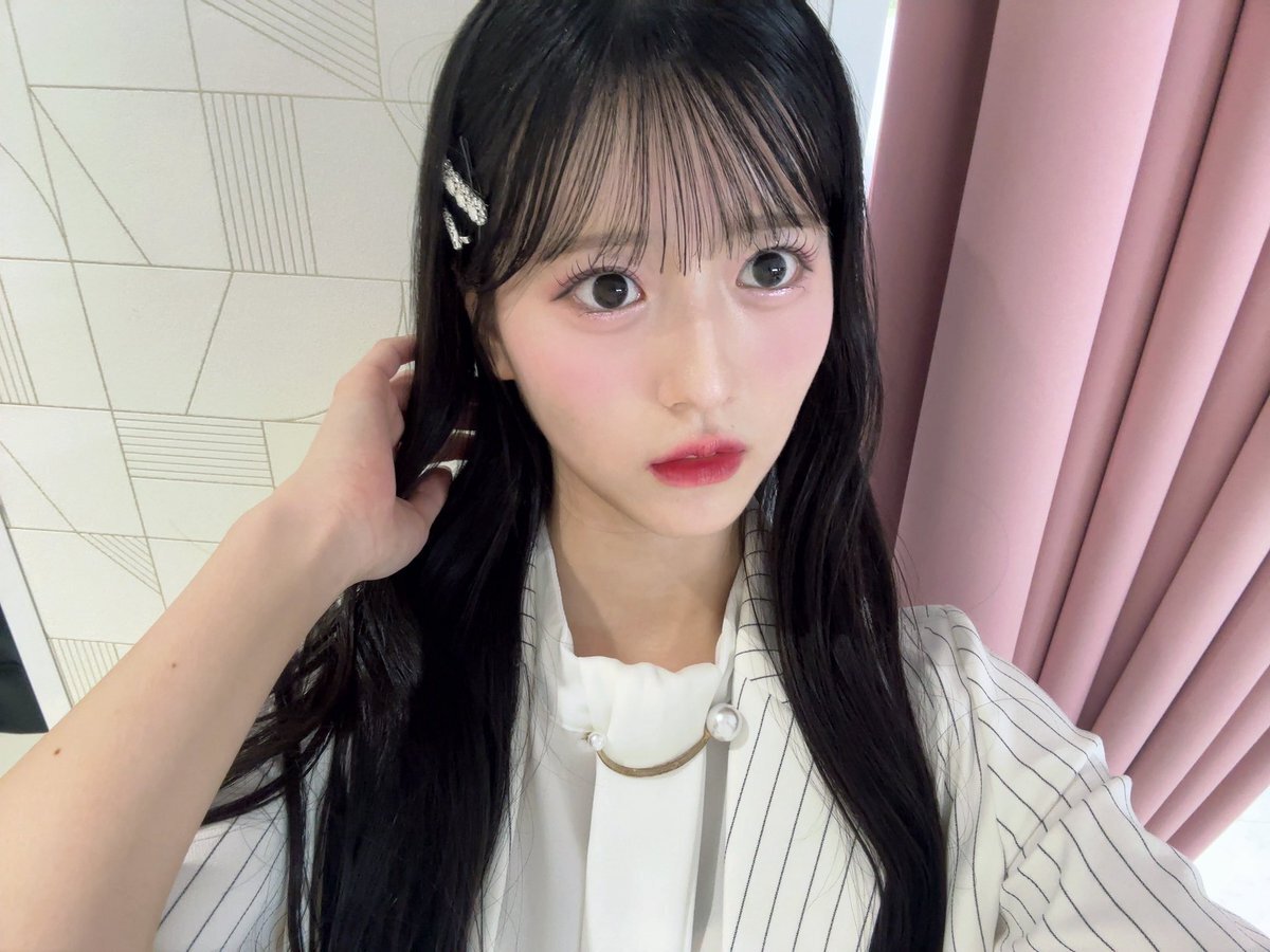 AKB48「そこに未来はある」公演、ファンを魅了