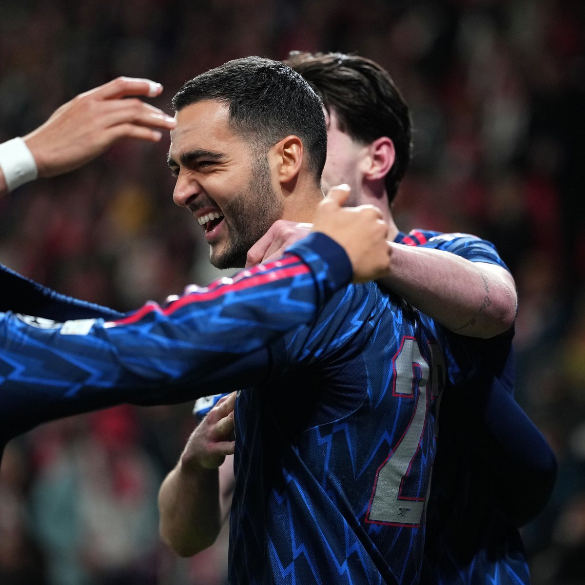 メリーノ、見事なゴールでアーセナルを勝利に導いた！