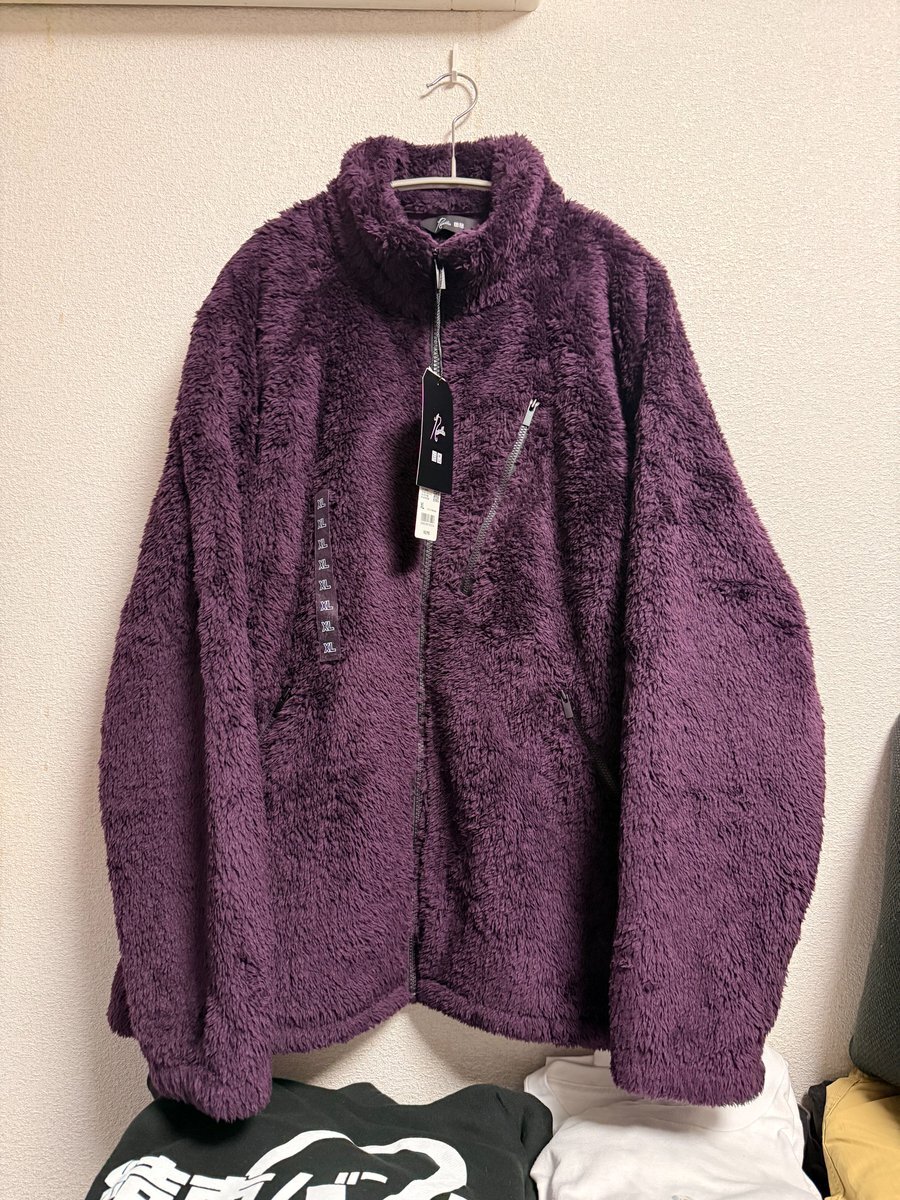 Needlesのトラックパンツ、一体どんな魅力が？