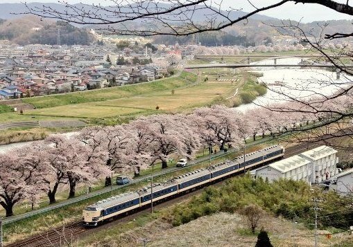 あきページ ☆キャンギャル【木津川アキ②】JAL 水着4ページ切抜き 送料140円