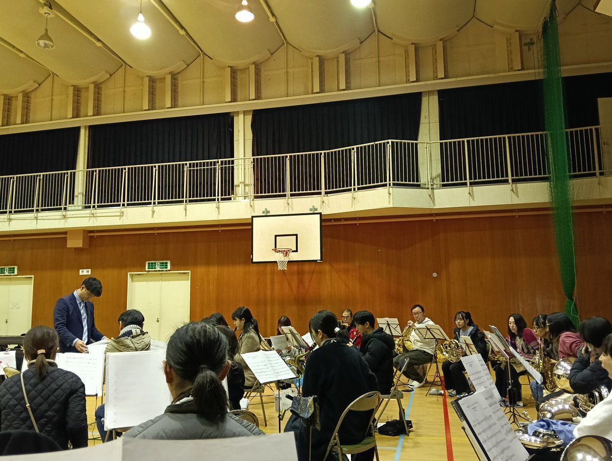 粗品、THE W審査で辛口コメント炸裂！お笑い好きの賛否両論