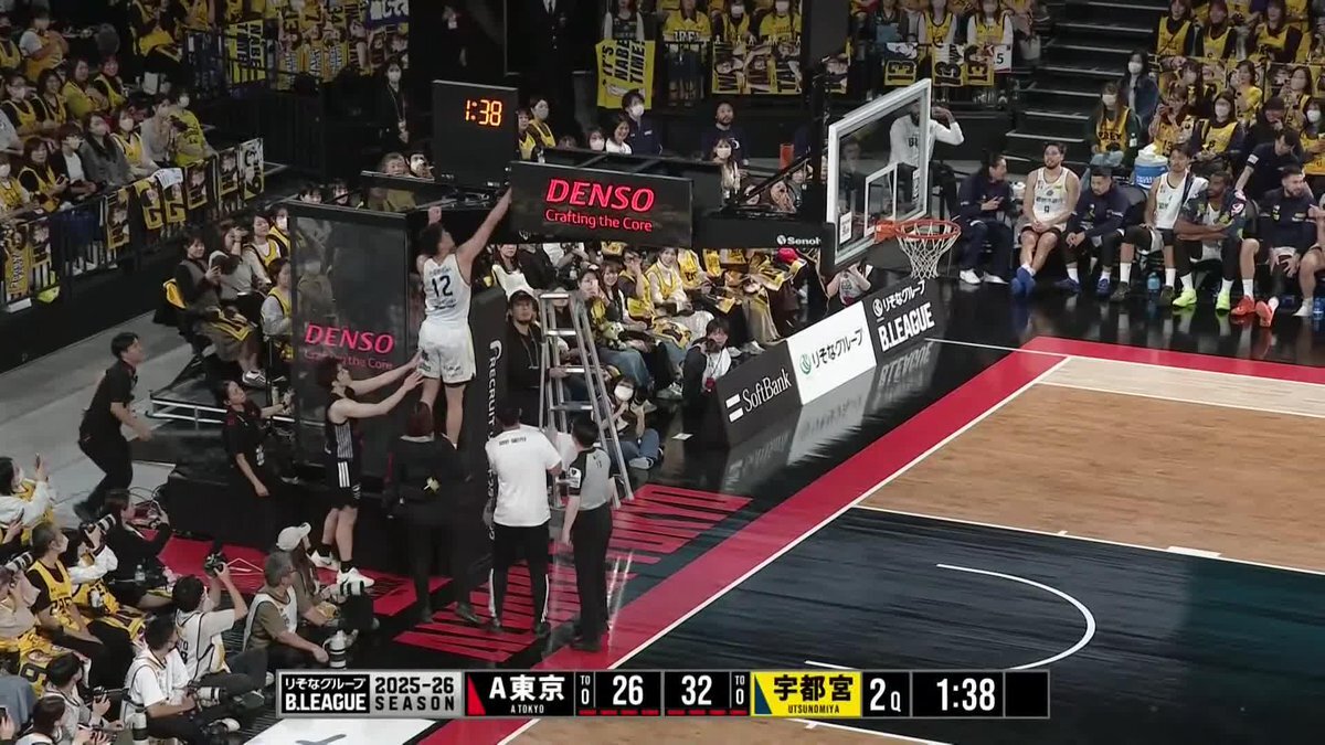 バスケットLIVEで話題のBリーグ、熱戦の裏側とは？