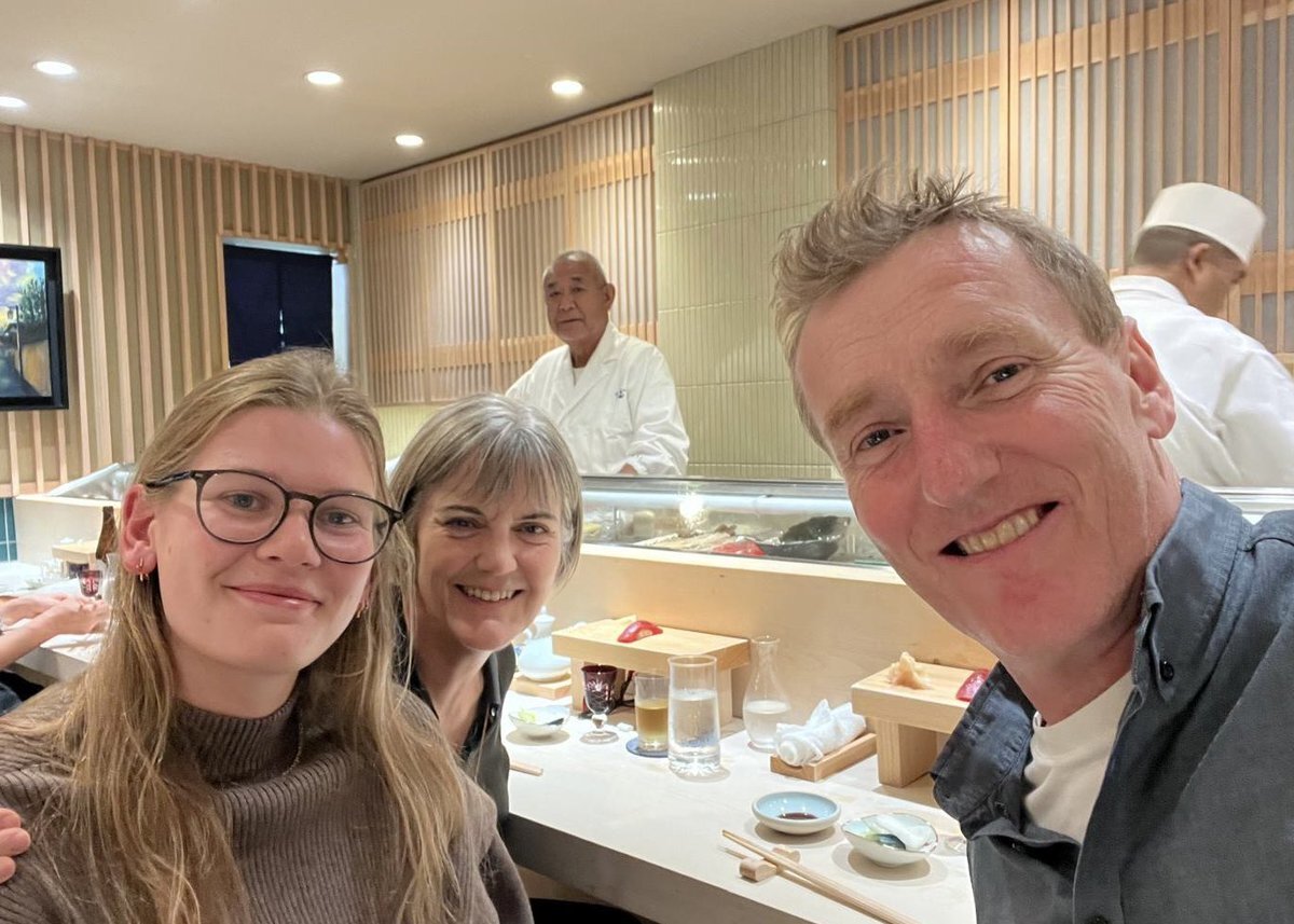 キントレメンバーが絶賛！ノリノリの体育会系お寿司屋さん