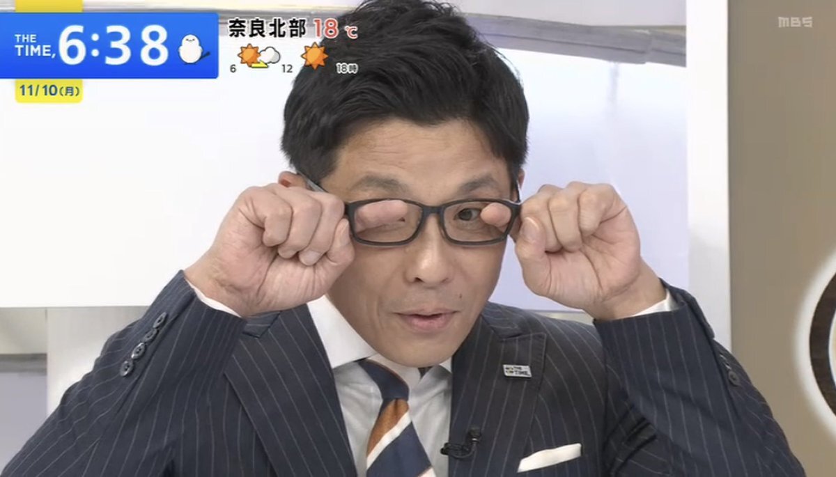 若狭アナウンサーが「おしゃべりメガネ」でTHE TIMEを盛り上げた！