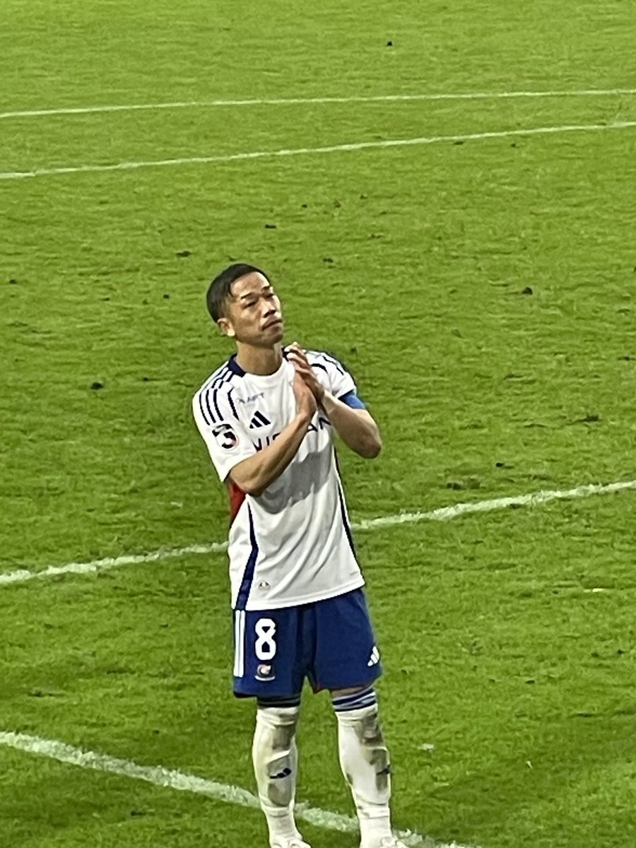 横浜マリノス、J1残留！ファン歓喜