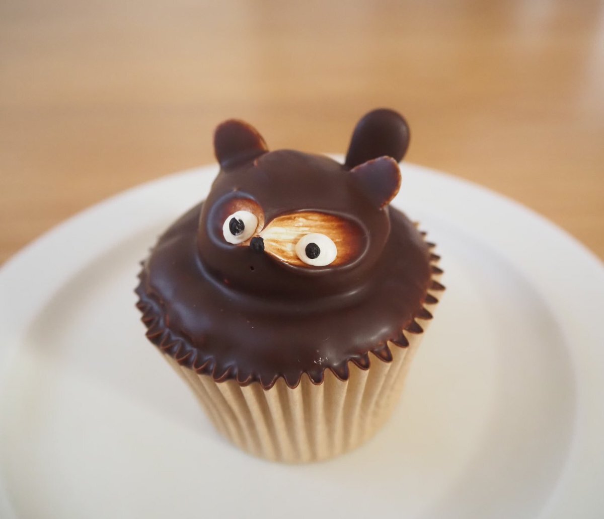 【たぬきケーキ】ショート/ブラック(=ナチュラルブラック) 甘味のはなし】19品目 petitの「タヌキケーキ」｜文吉