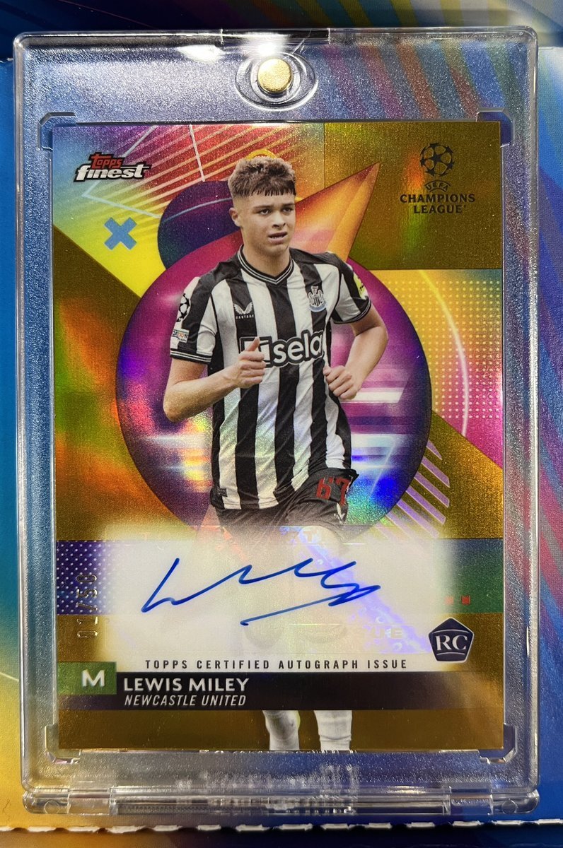 ニューカッスルユナイテッドのゴードン、ファンを魅了する活躍