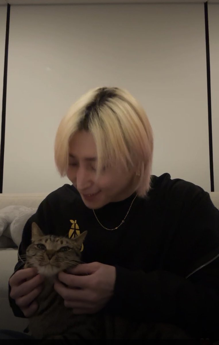 佐久間　0107 ♡ Zoom in佐久間大介 / ジャニーズ研究会【編】 - 紀伊國屋書店