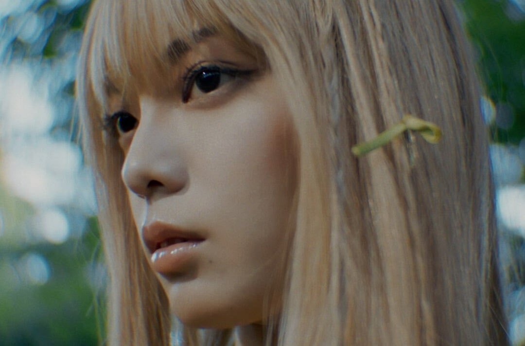 平手友梨奈、FNS歌謡祭で「プレイバックPart2」熱唱！ファン感動