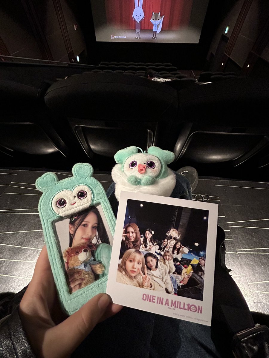 TWICE チェヨン体調不良にファン心配、過密スケジュールも議論に