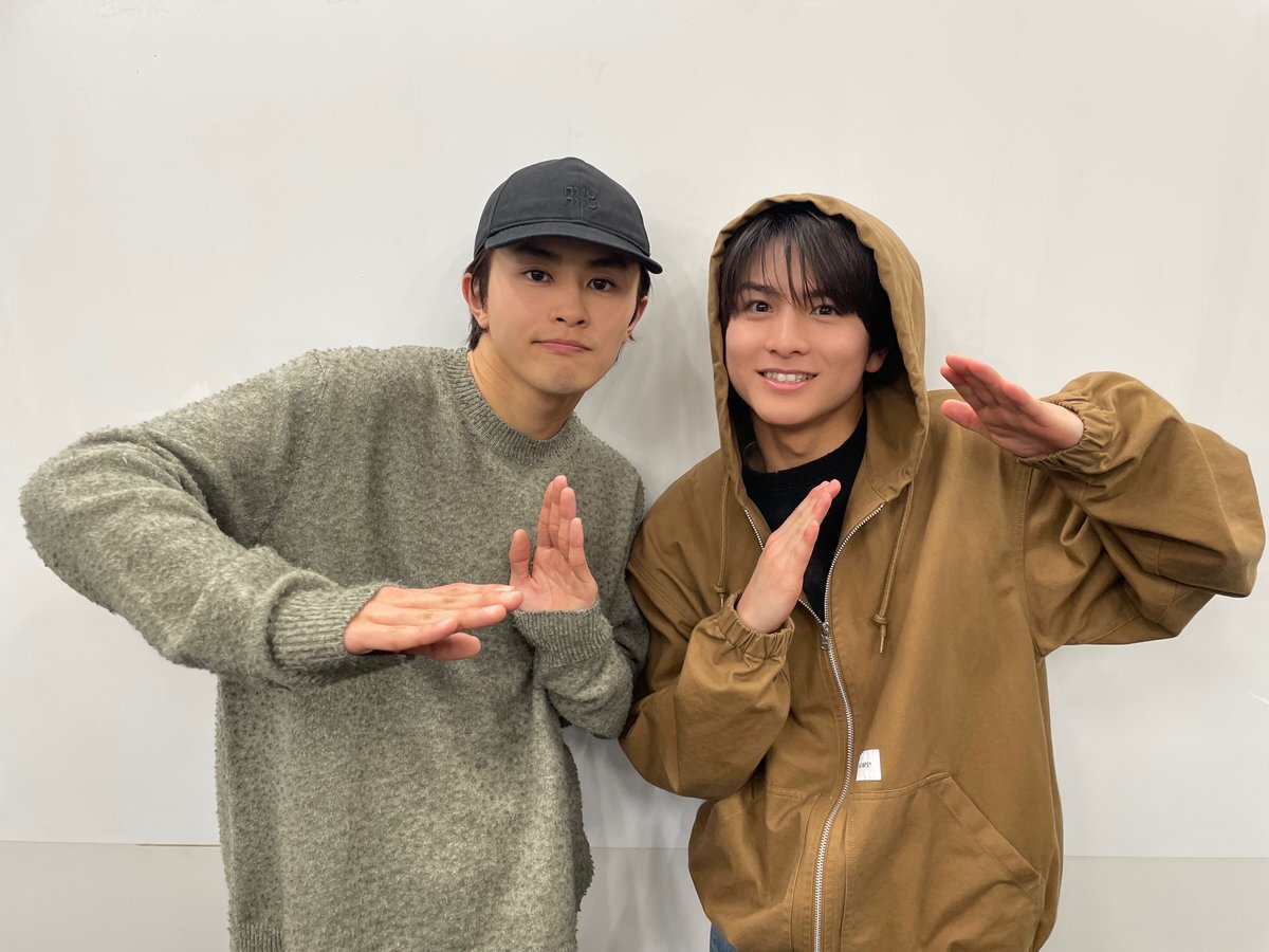 Hey Hey Hey 【TAKUYAセンター盤】 : 超特急 | HMV&BOOKS online