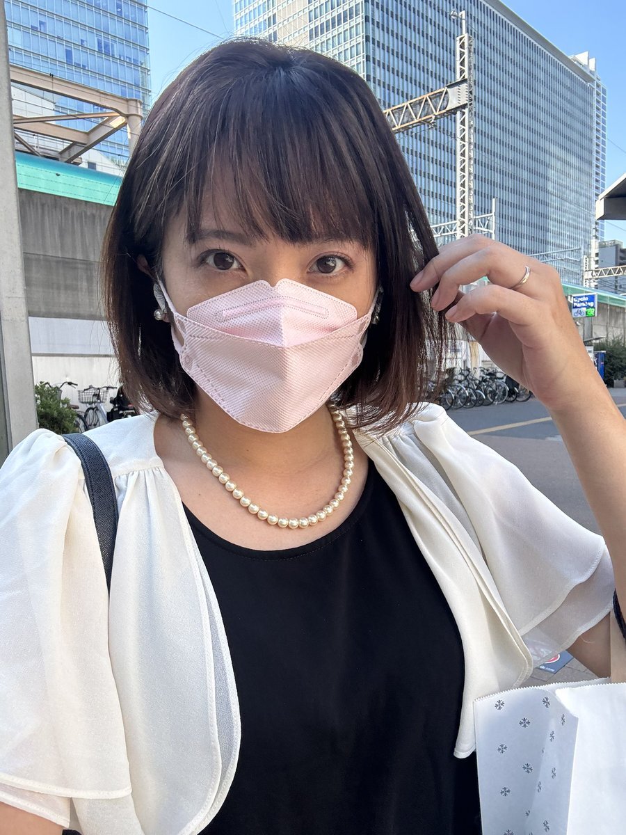 una ♡様土曜日発送s あっちゃん本今日(4/30)発売です | 世界はBUCK-TICK