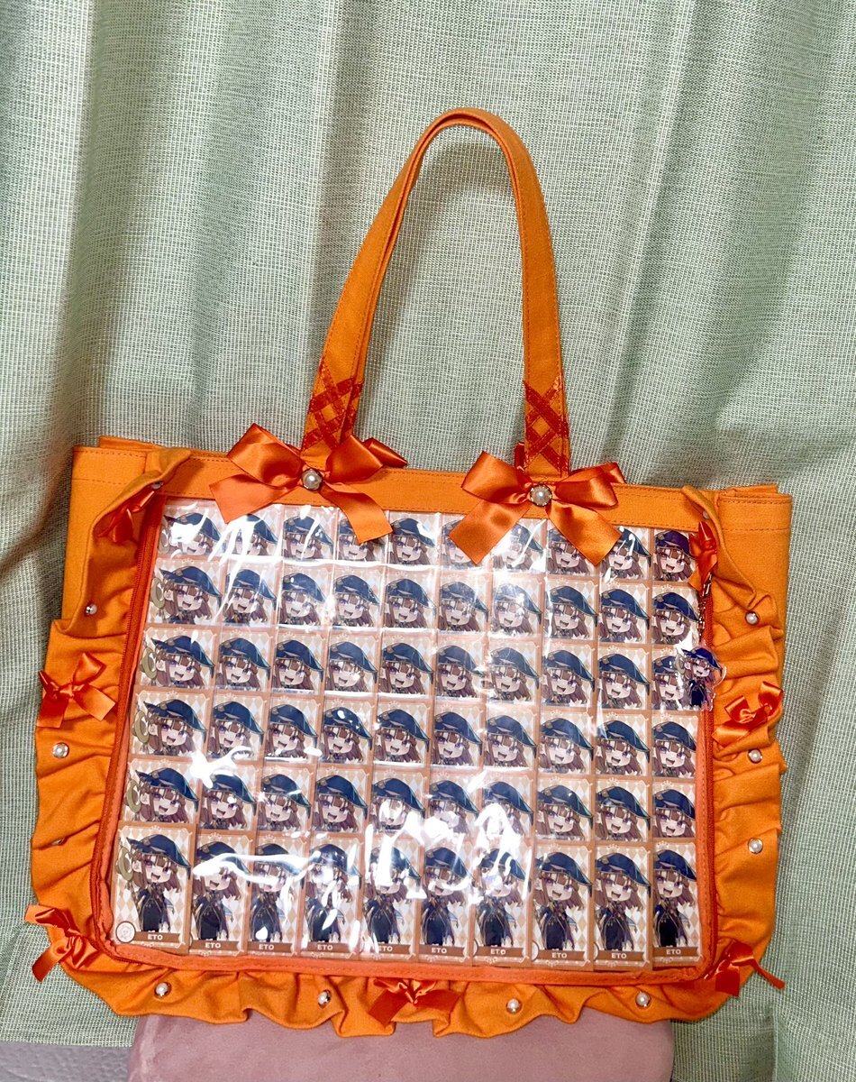 痛バうりさん　カラフルピーチ 百様専用 カラフルピーチ2023 うり缶バッジA4痛バ - メルカリ