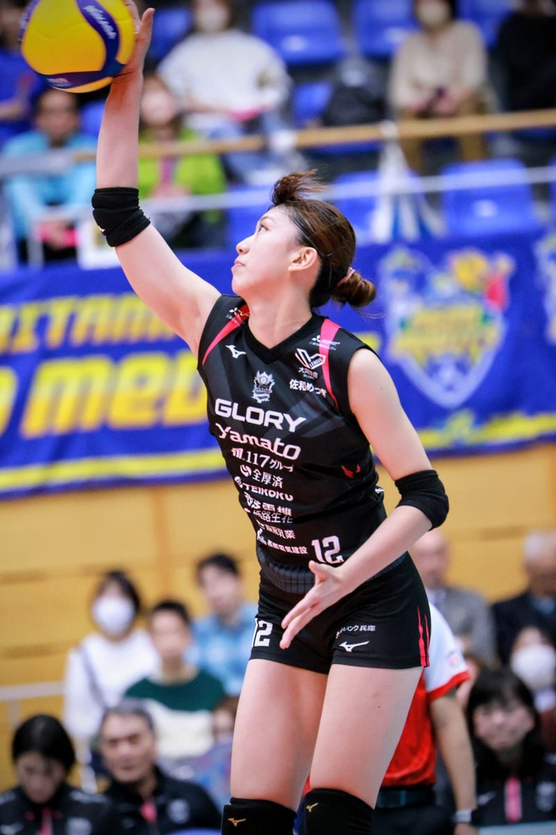 ヴィクトリーナ姫路　野中瑠衣選手 日本代表　直筆サイン入り ヴィクトリーナ姫路 野中瑠衣選手 日本代表 直筆サイン入り