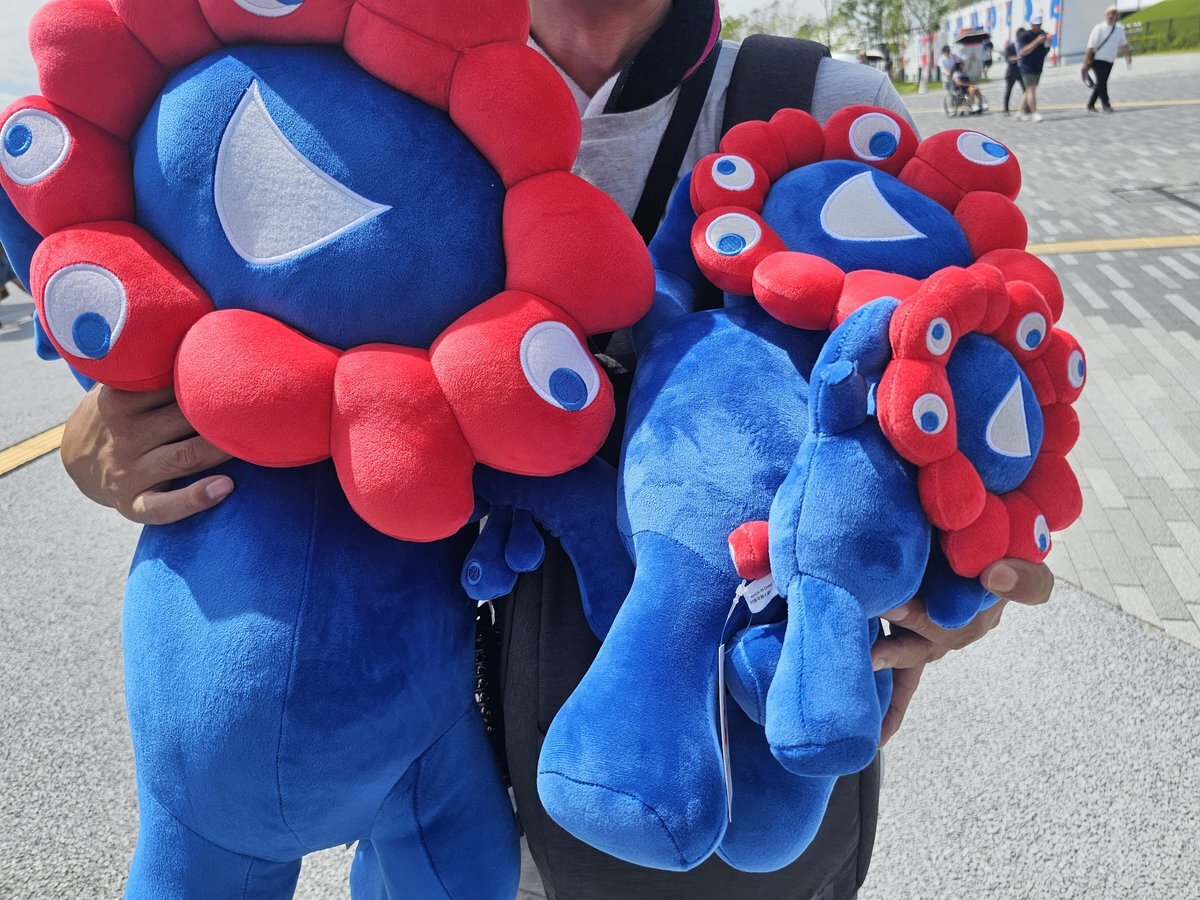 ミャクミャクグッズ まとめ ミャクミャクのガチャガチャ 可愛い❤️💙 #ミャクミャク