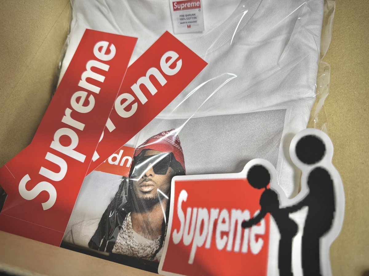 Supreme ノベルティセット 25FW Supreme ステッカー&カモフラージュ ノベルティセット