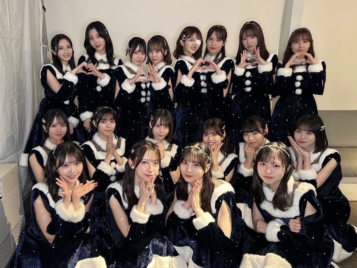 日向坂46、CDTVでクリスマスバージョン「お願いバッハ！」披露！ファン歓喜