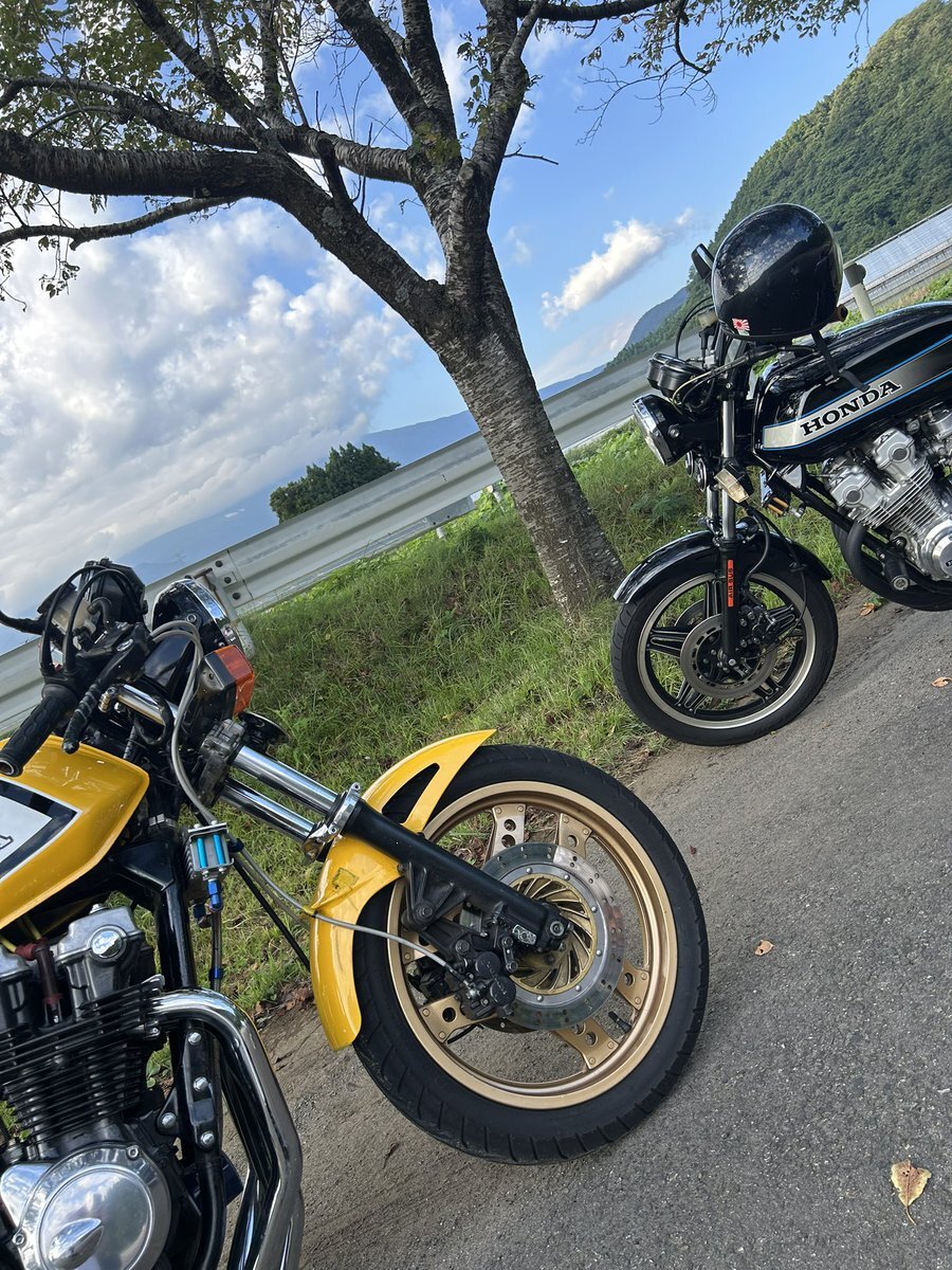 CB750F【 只今値下げ中】
RC04 完品】450万フルカスタム #CB750F #GT-M 仕様 #Kawasaki