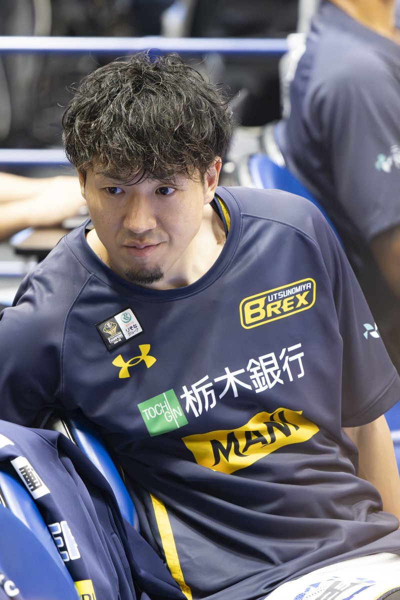 サイン入り!宇都宮ブレックス 比江島慎 シーホース三河 レプリカTシャツ サイン入り!宇都宮ブレックス 比江島慎 シーホース三河 レプリカ