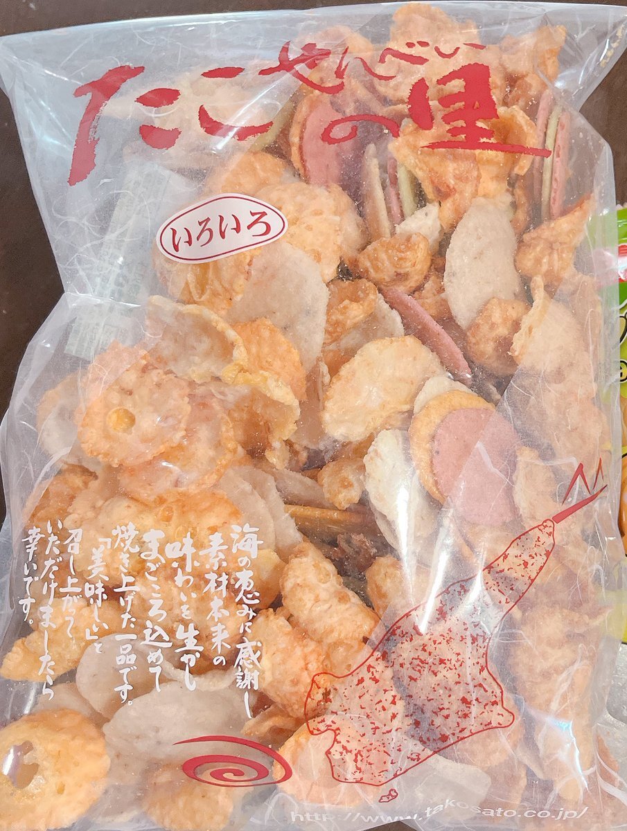 うまい棒、値上げやコラボ話題にファン熱狂