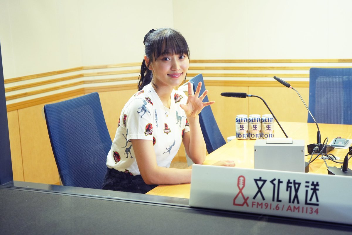 欅坂46 菅井友香 アクリル置時計 欅坂46 菅井友香 アクリル置時計