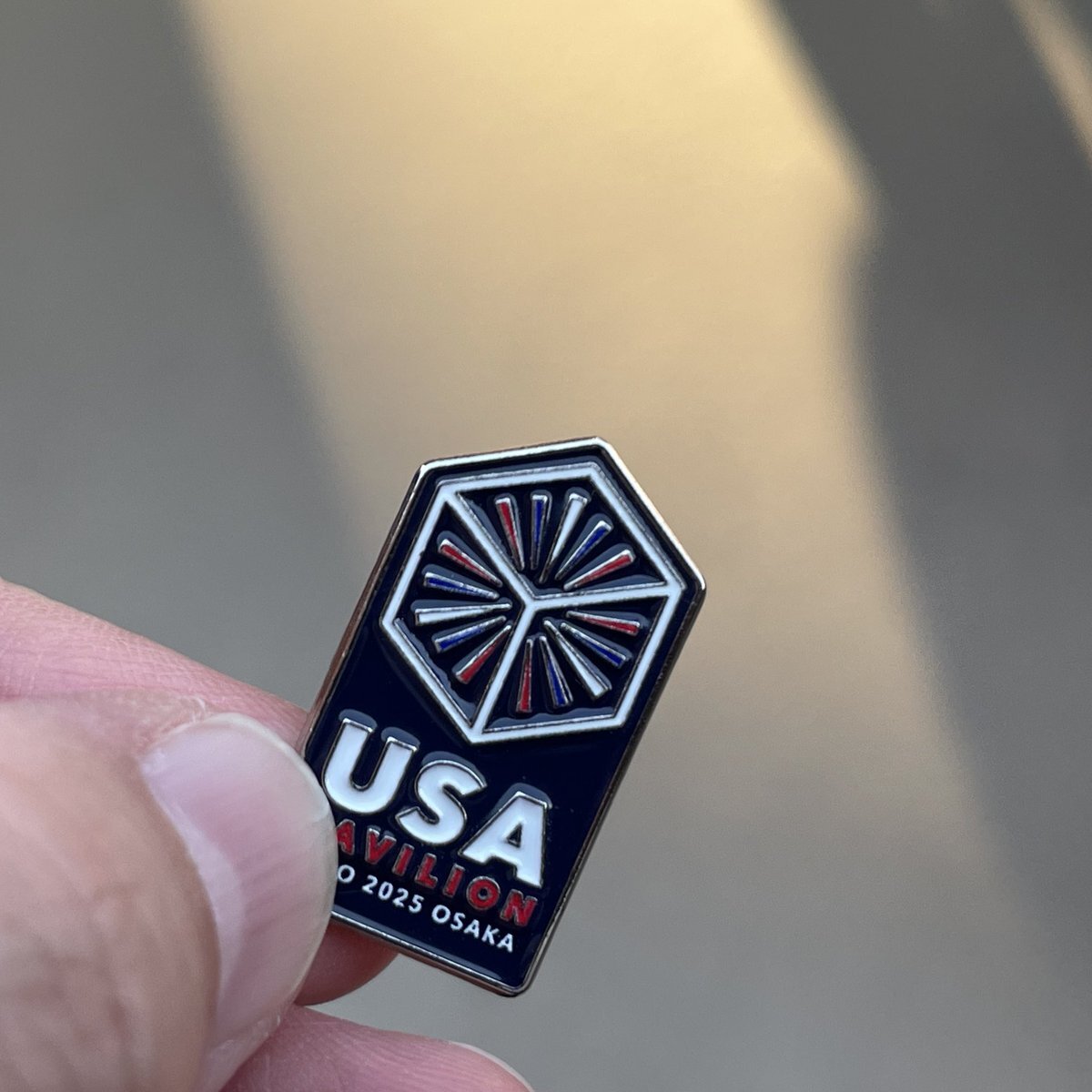 【激レア】　アメリカ館　ナショナルデーピンバッジ 超レア 大阪・関西万博 アメリカ館 ナショナルデー スパーク