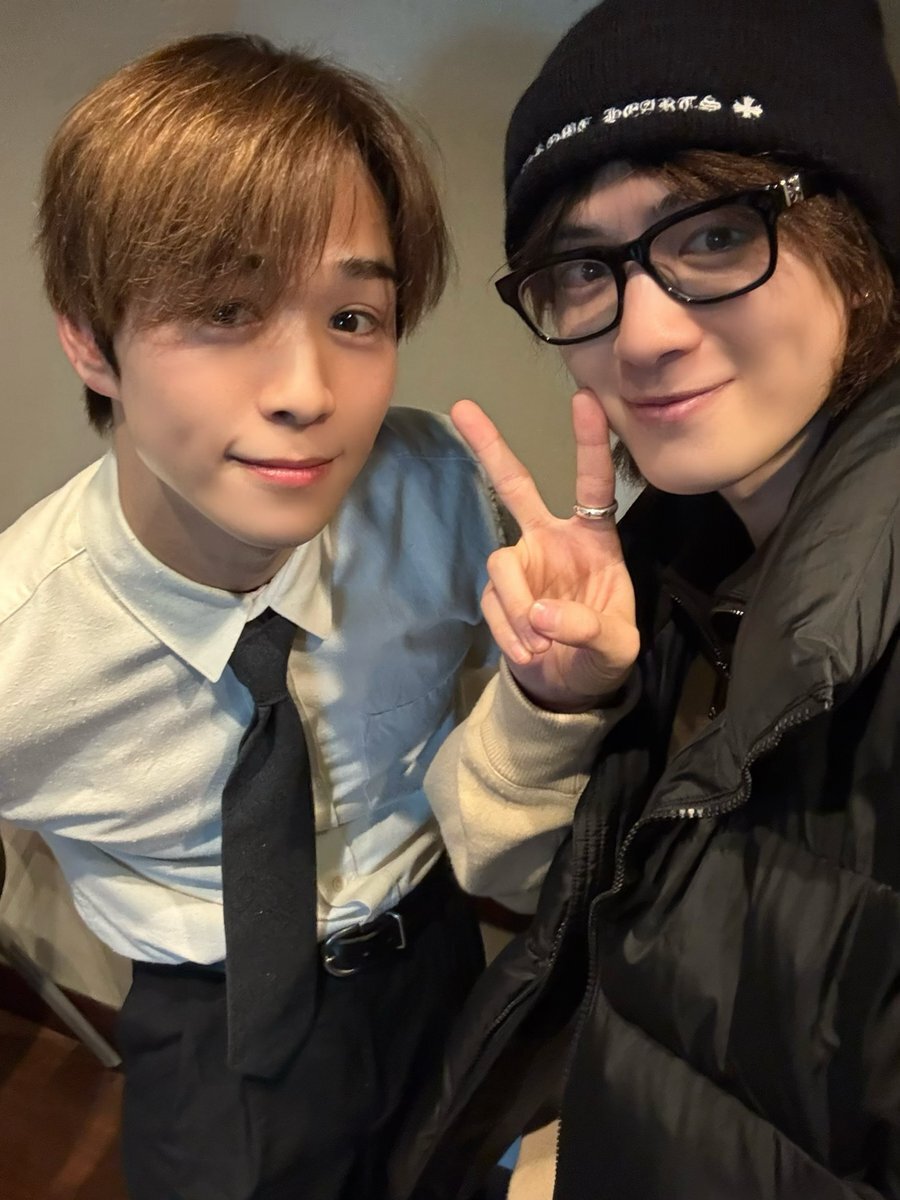 INIメンバーの休日の過ごし方や旅行話にファン歓喜