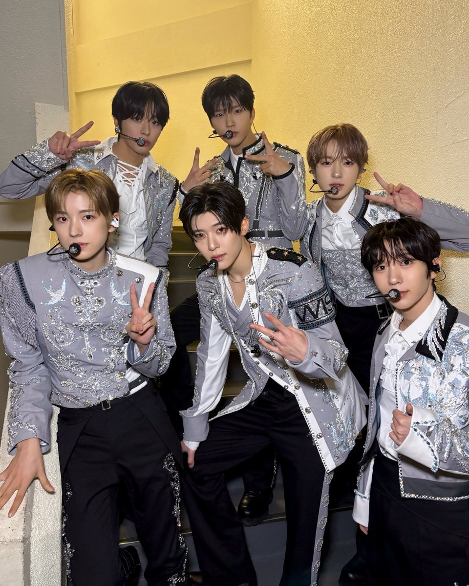 超特急大阪2日目、ファン熱狂！グッズ交換やライブ報告続々