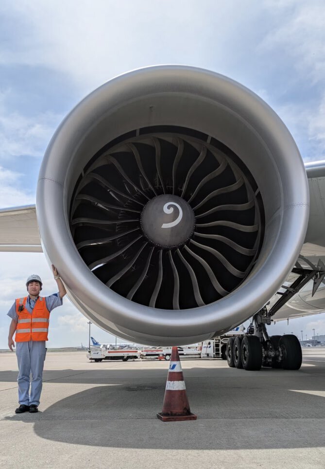 ⭐︎激レア⭐︎ANA イヤフォン エラー コンセント式明暗ナイトライト調色・回転タイプ｜YAZAWA CORPORATION