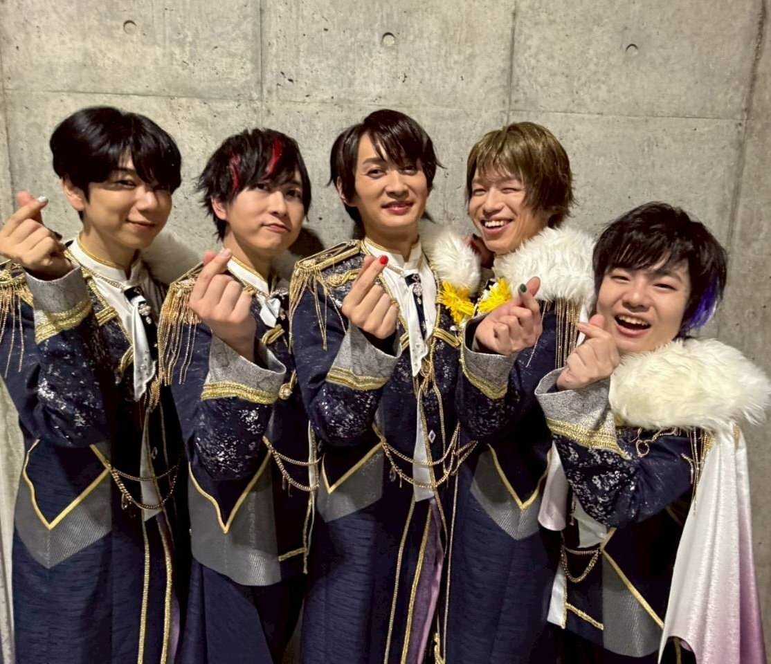 スタフォニ10周年、ライブやイベントでファン熱狂！