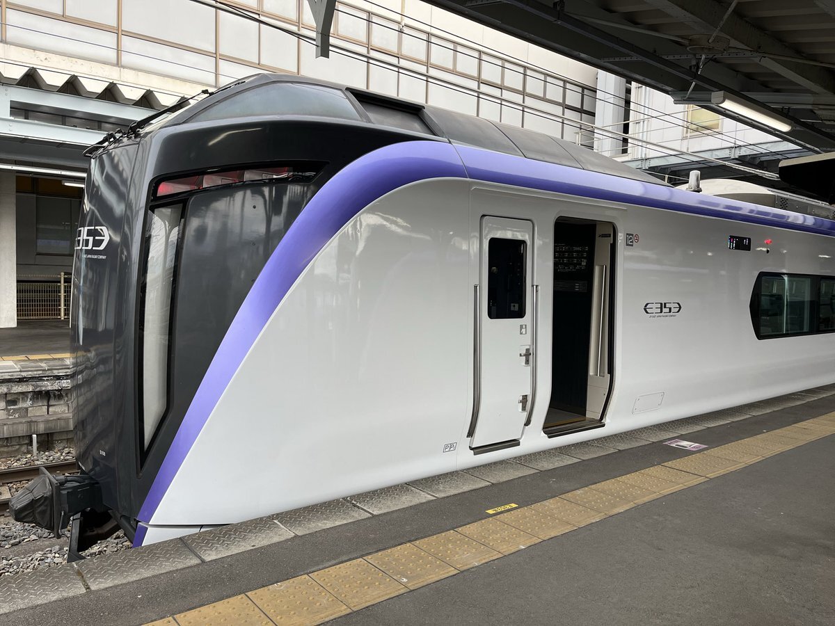 狩人の「あずさ2号」が話題に！ 