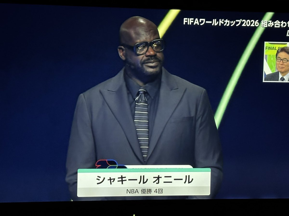 シャックの巨体！イベントで他のスターと並ぶ姿にファン驚き