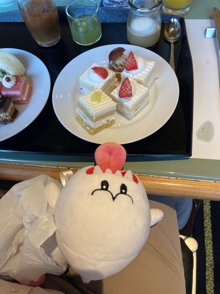 「バッグにぬい」が話題に！SNS上では懐かしさや賛否の声