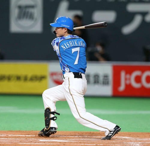 西川遥輝、5年ぶりに日本ハム復帰！ファン歓喜