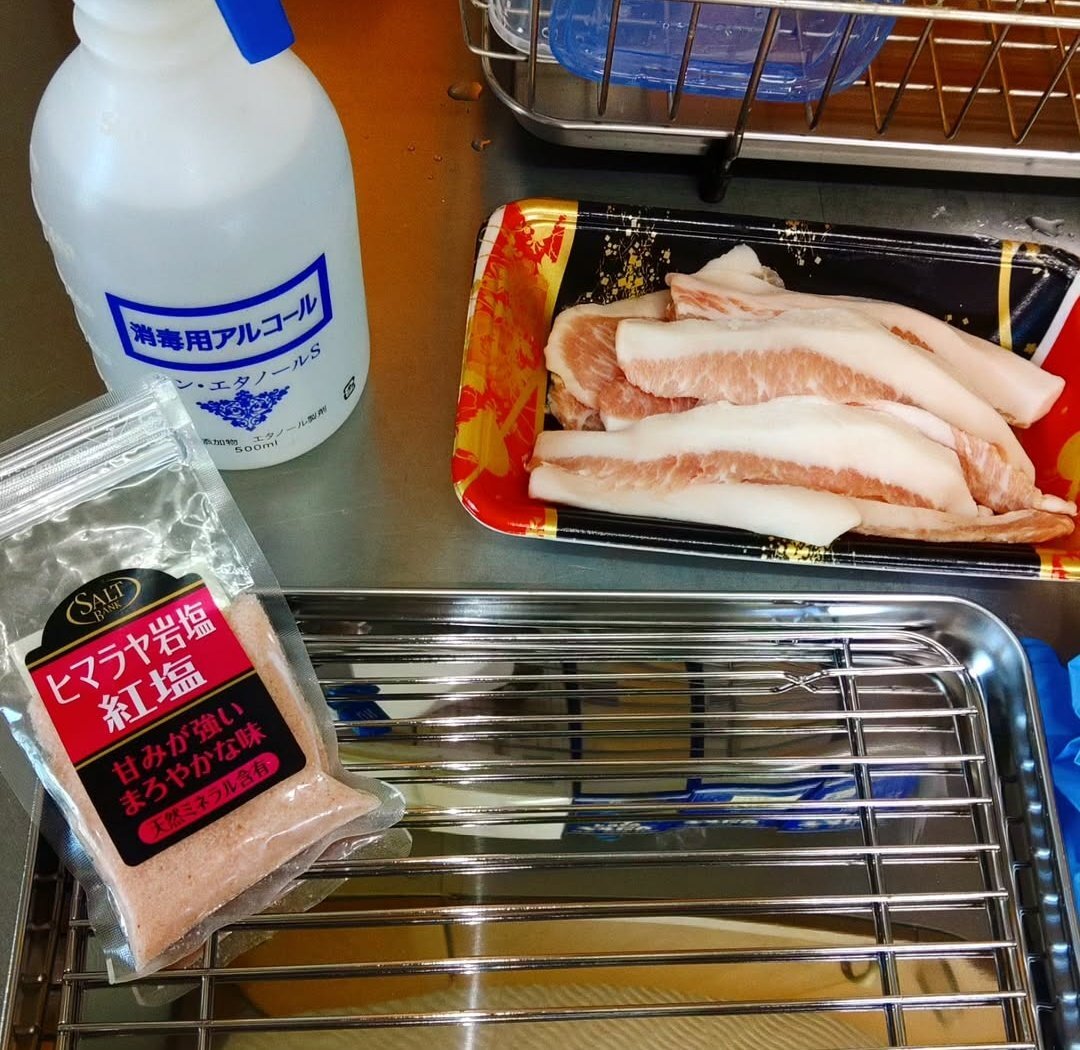 グアンチャーレ vs パンチェッタ！カルボナーラに使えるのはどっち？